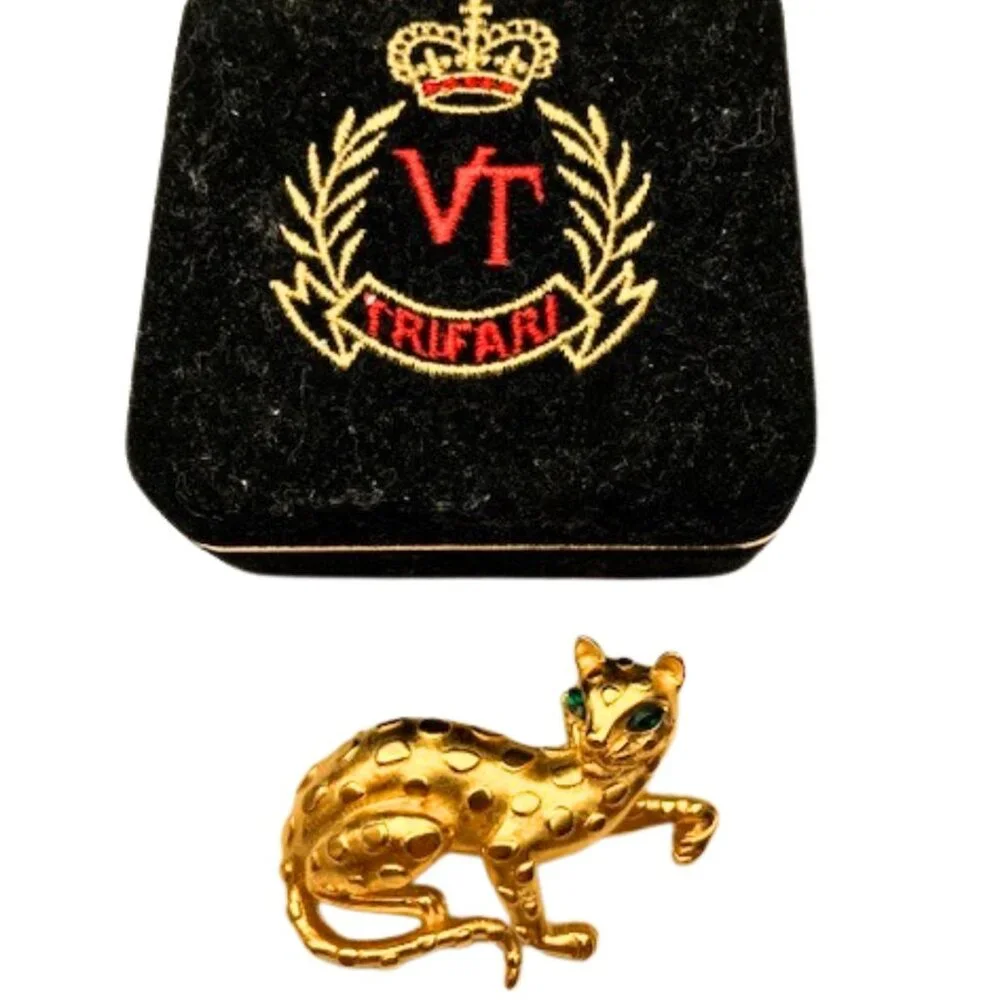 Vintage Crown Trifari Gold Leopard Cat Brooch with Box
